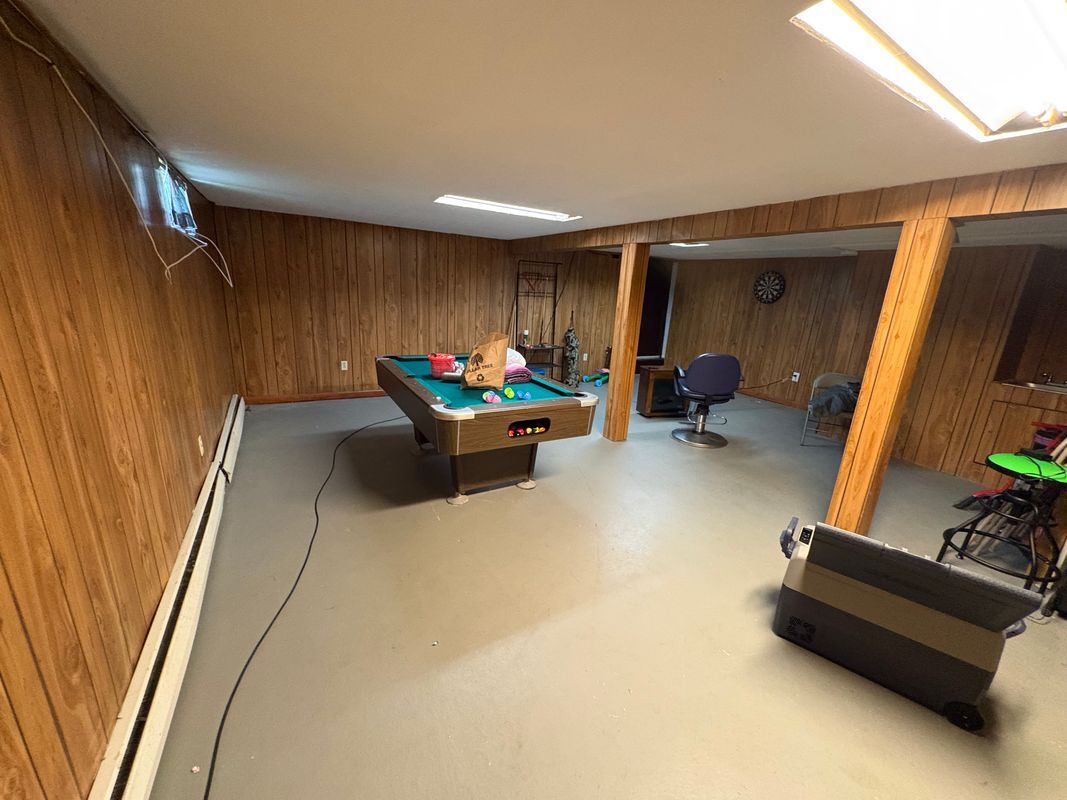 Building Photo - 82 Parker Ave