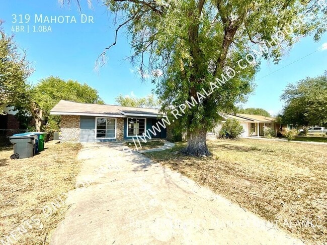 Building Photo - 319 Mahota Dr