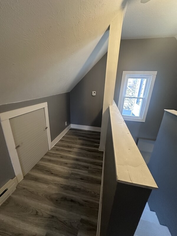 Building Photo - 2071 W 103rd St