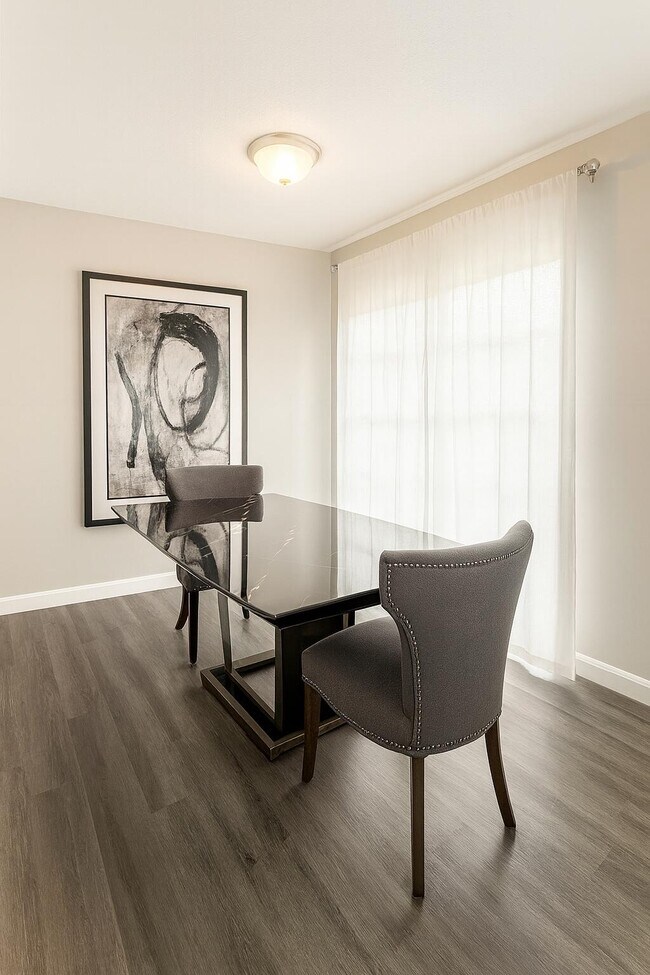 Building Photo - 801 Andrews Ave