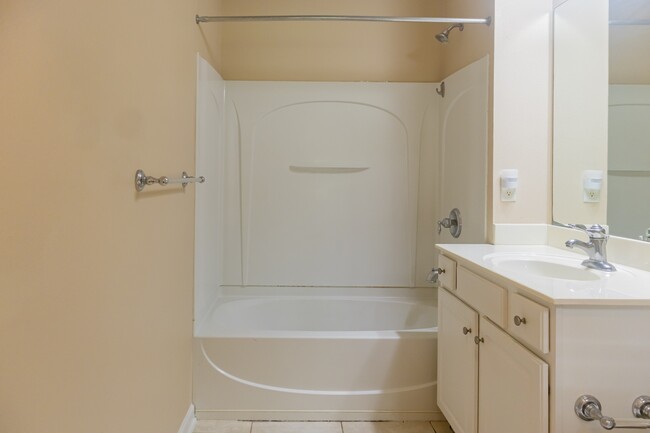 Building Photo - 6589 White Blossom Cir