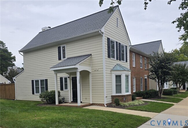 Primary Photo - 1308 Maple Ave