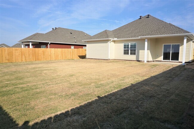 Building Photo - 3651 Red Maple Wy