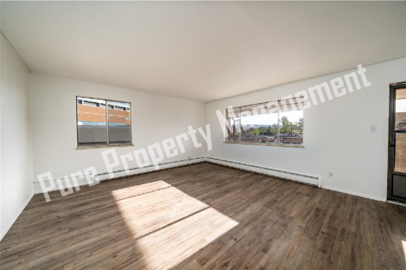 Building Photo - 580 Bookcliff Ave