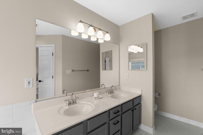 Building Photo - 44237 Sonora Ln