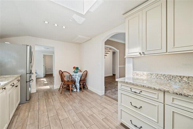 Building Photo - 1109 Belcher Rd