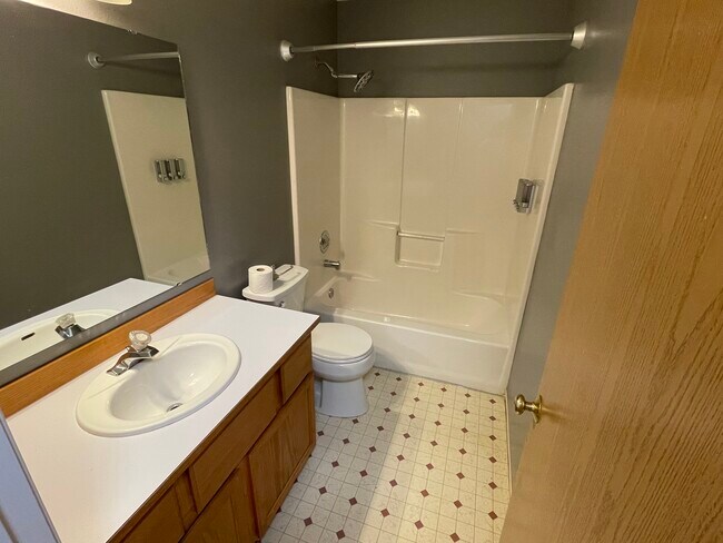 Building Photo - 707 125th Pl NW