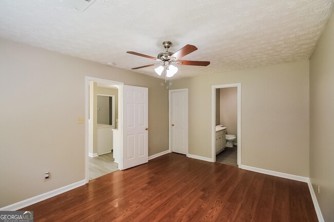 Building Photo - 155 Ingrams Ln