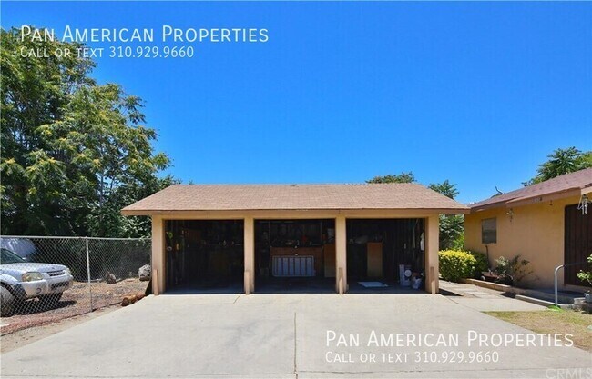 Building Photo - 546 W D St