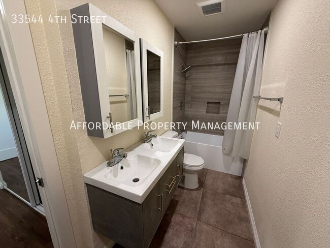 Building Photo - 33544 4th St