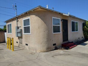 Building Photo - 8688 San Miguel Ave
