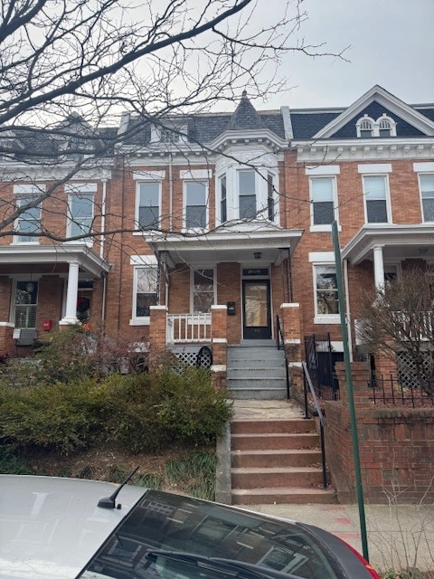 Building Photo - 1352 Otis Plz NW