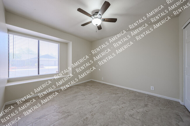 Building Photo - 8768 W Berridge Ln