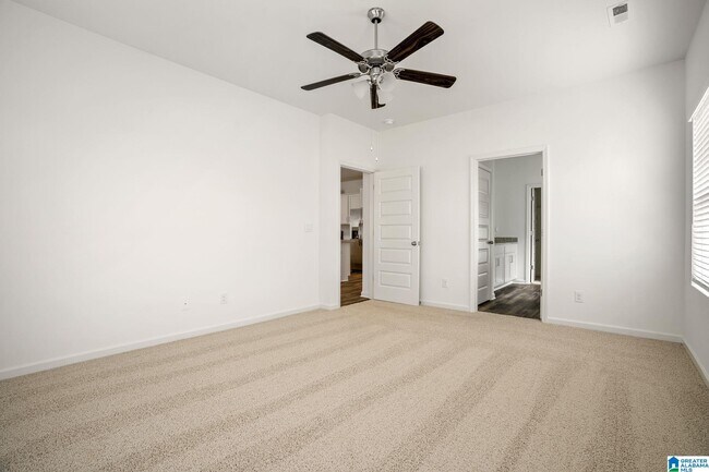 Building Photo - 2052 Gadwall Dr