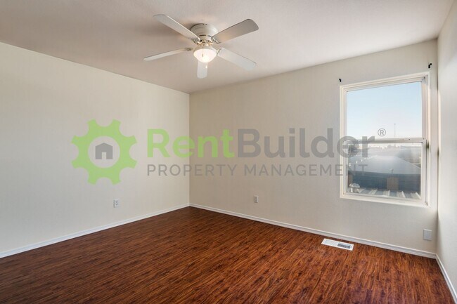 Building Photo - CALL US TODAY AT (505) 808-6467 TO SCHEDUL...