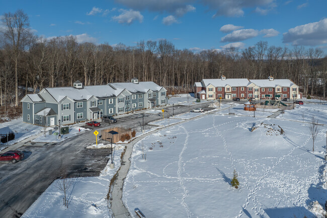 Building Photo - The Woods at Pawling