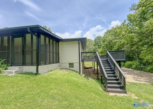 Building Photo - 4001 Neely Cir