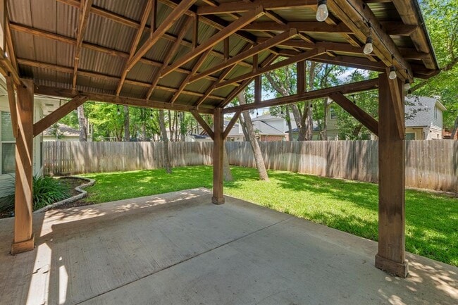 Building Photo - 309 Creek Ridge Ln