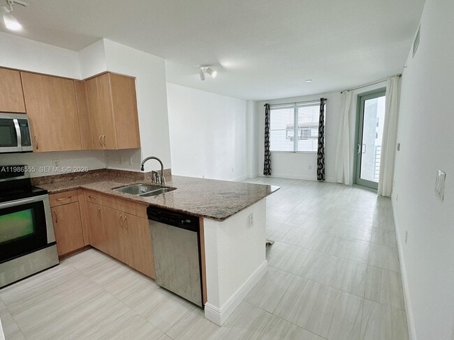 Building Photo - 1830 Radius Dr