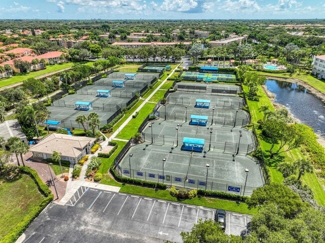 Building Photo - 12547 Imperial Isle Dr