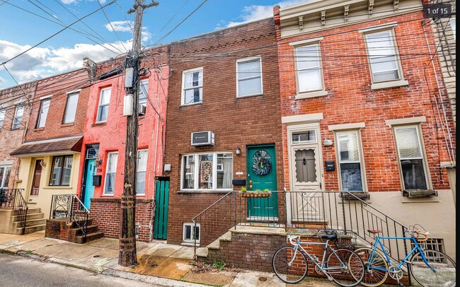 front view - 736 Saint Albans St