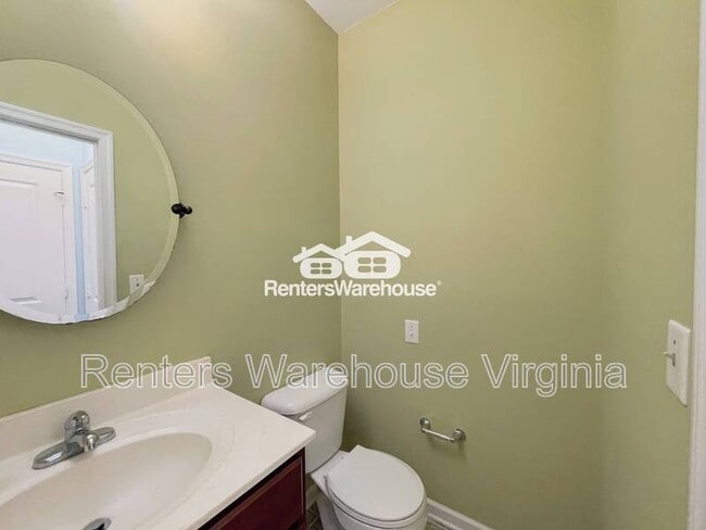 Building Photo - 2514 Leytonstone Dr