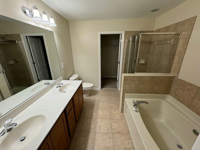 Building Photo - 506 Hillside Trail