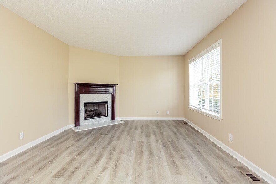 Building Photo - 2309 Leighton Way