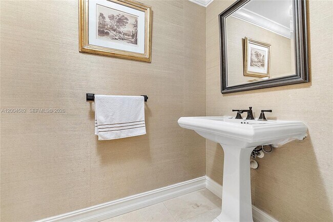 Building Photo - 3350 SW 27th Ave