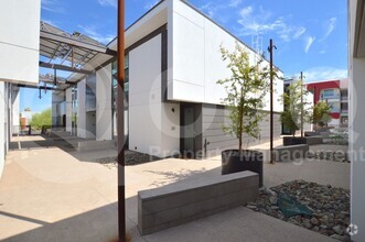 Building Photo - 1717 N 1st Ave