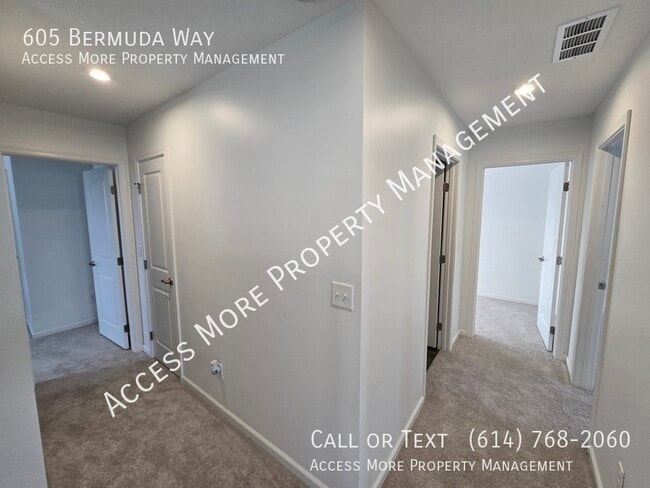 Building Photo - 605 Bermuda Way