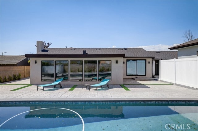 Building Photo - 10920 Garden Grove Ave