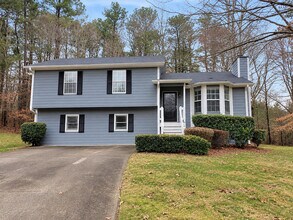 Building Photo - 3904 Welham Green Ct