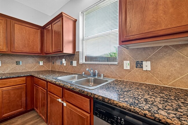 Building Photo - 25119 Florina Ranch Dr