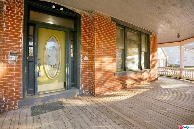 Building Photo - 2210 Wirt St