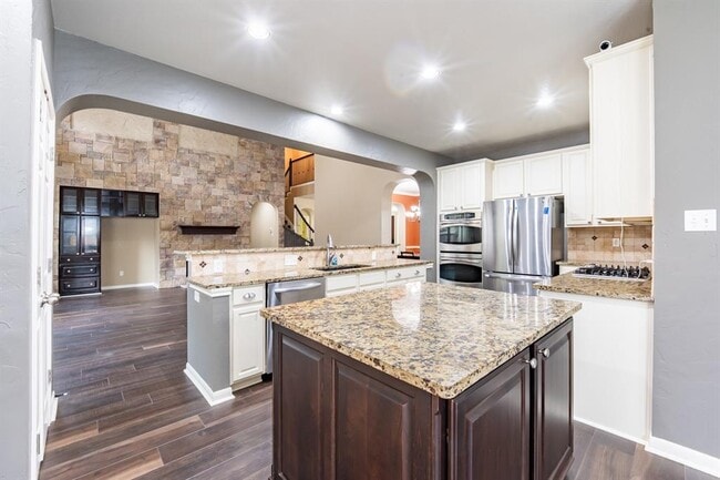 Building Photo - 730 Nelson Ranch Rd