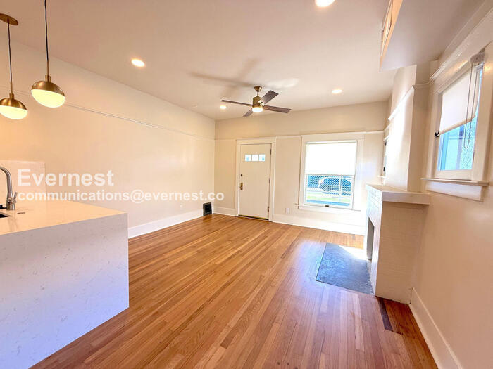 Building Photo - 412 W Roosevelt St