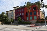 Building Photo - 2742 Cabrillo Ave