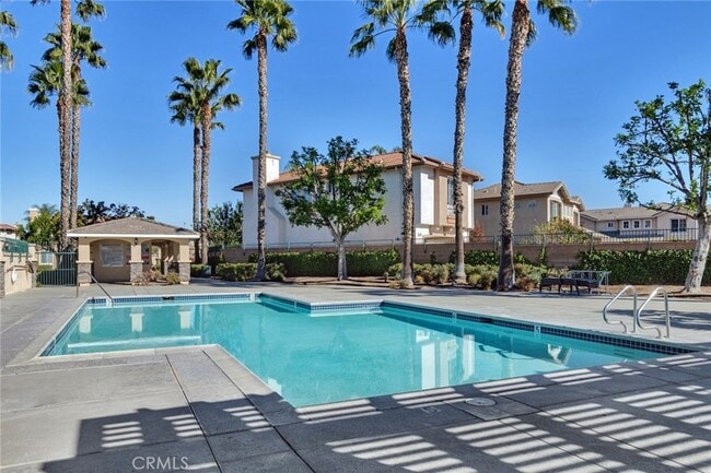 Building Photo - 4543 Riverscape Dr