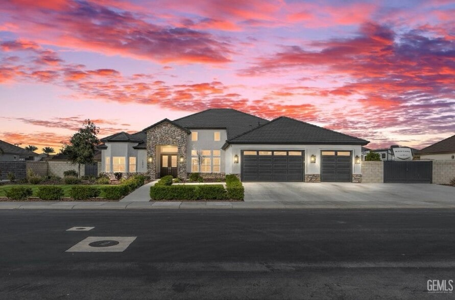 Primary Photo - 16612 Bellewood Pl