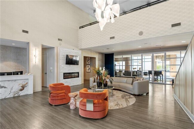 Building Photo - 711 Cosmopolitan Dr NE