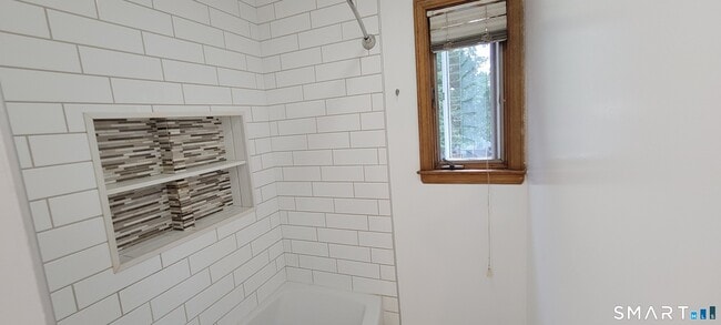 Building Photo - 408 South St