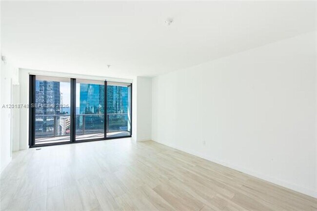Building Photo - 1300 S Miami Ave