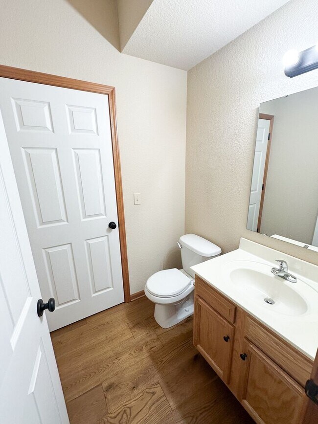 Building Photo - Italian Estates Property Management
