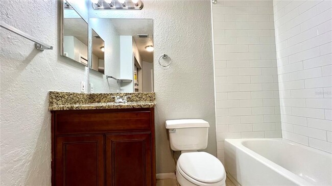 Building Photo - 7811 Sugar Bend Dr