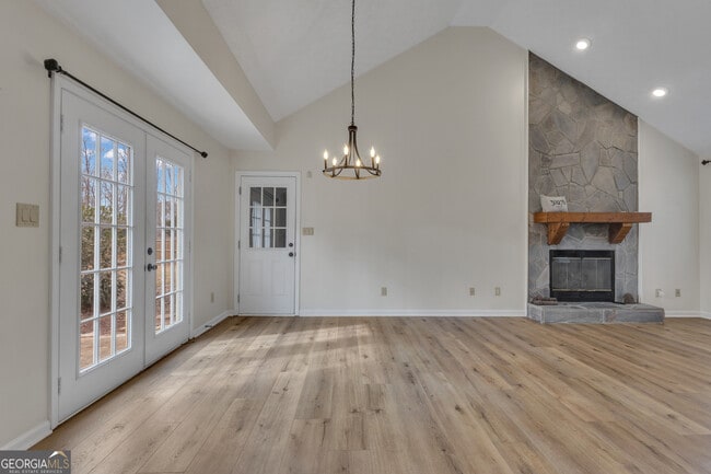 Building Photo - 78 Standing Rock Rd