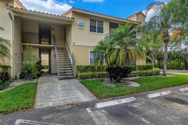 Building Photo - 1247 SW 46th Ave