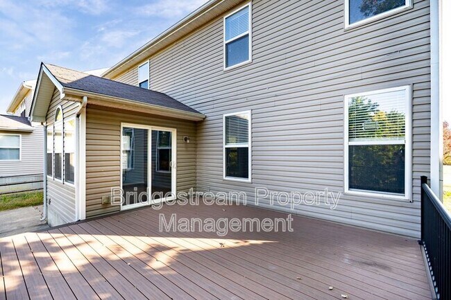 Building Photo - 1875 Prairie Clover Dr