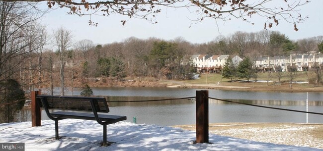 Building Photo - 5900 Cove Landing Rd