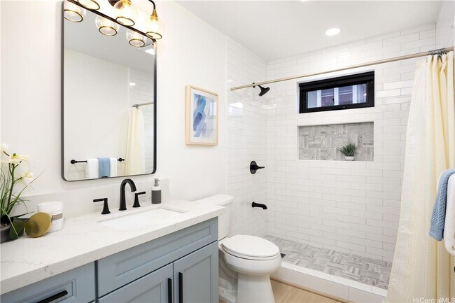 Building Photo - Bright & Renovated 2BD/1BA in Wilhelmina Rise – Move-In Ready!